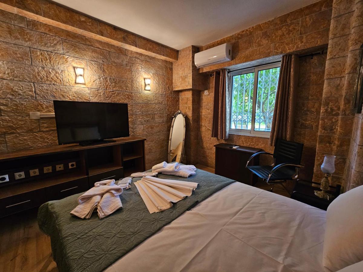 Honeywell Inn Markópoulon المظهر الخارجي الصورة