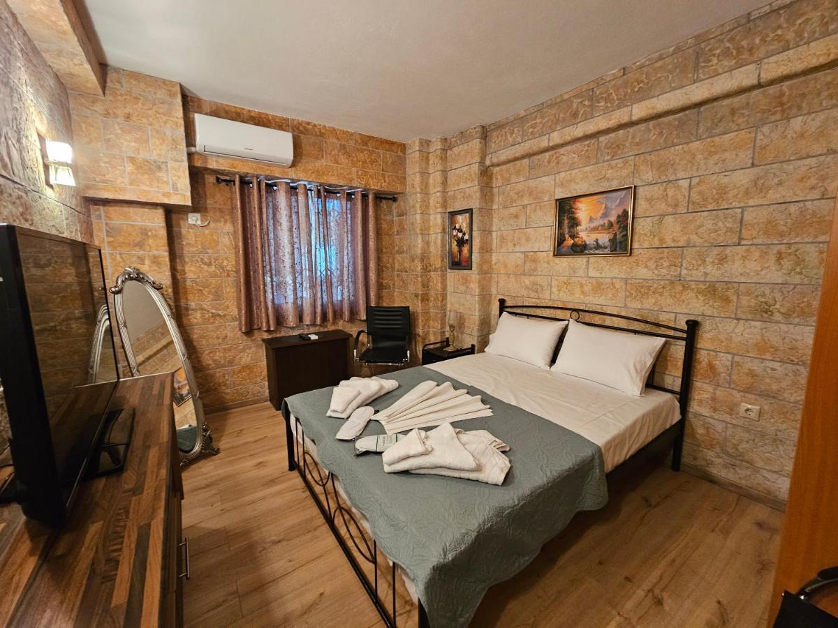 Honeywell Inn Markópoulon المظهر الخارجي الصورة